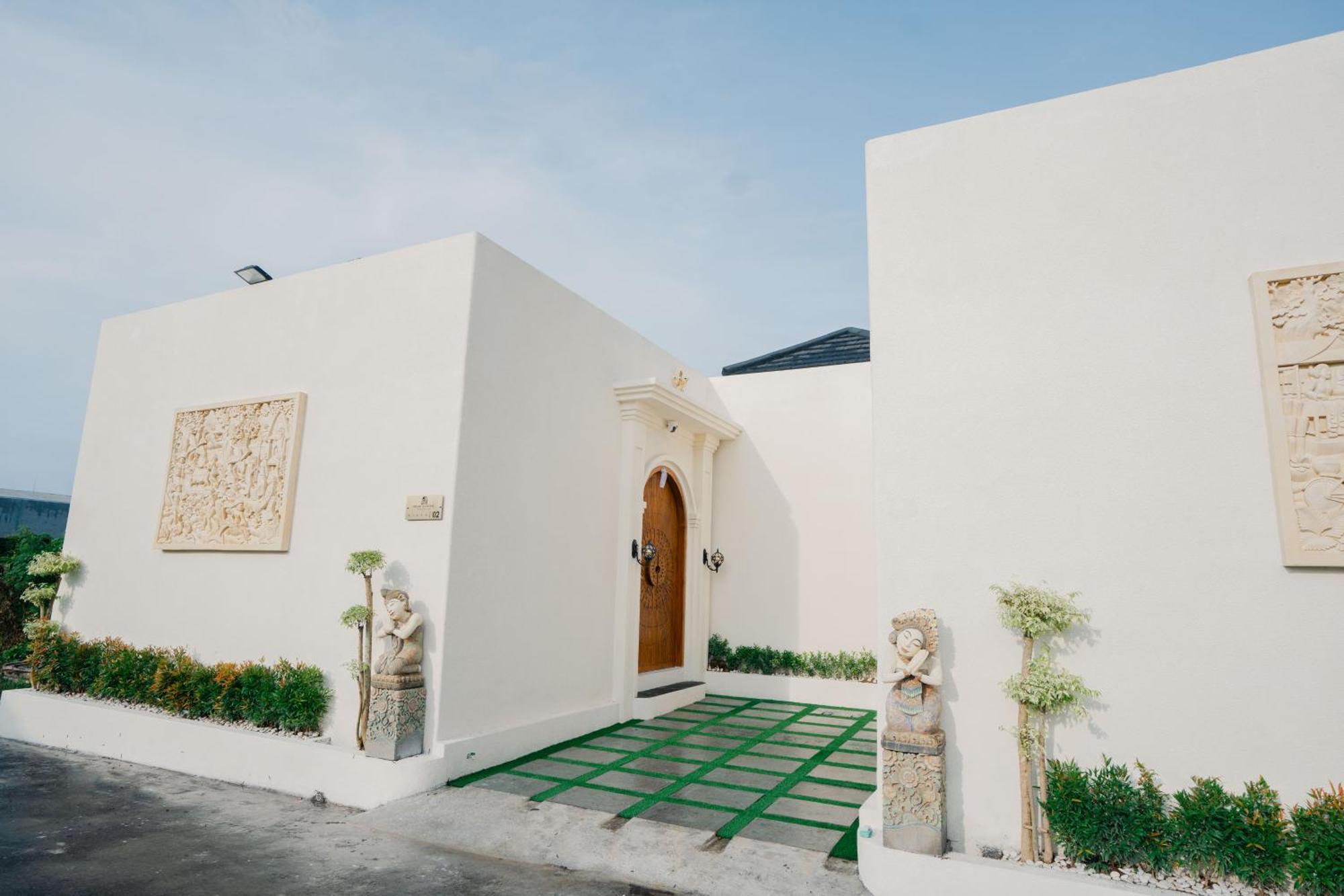 Graha Madeline Villa Ketewel Buitenkant foto